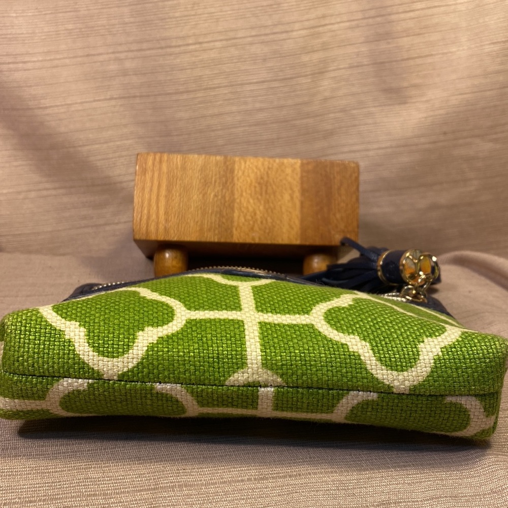 Spartina almost NEW leather/linen wristlet w/removable leash - Picture 13 of 16